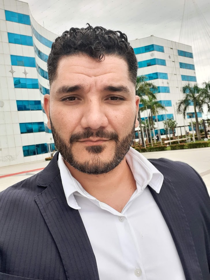 Elias Braga sobre mim